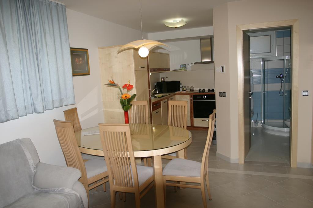 Apartments Veno Laško Zimmer foto